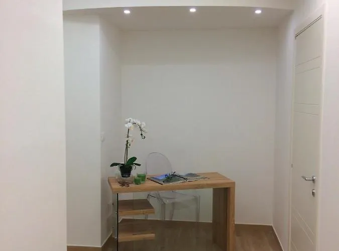 Nais Apartman *